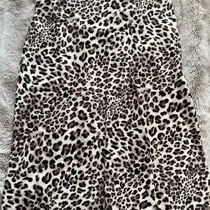 Women’s Leopard Print Mid Skirt
